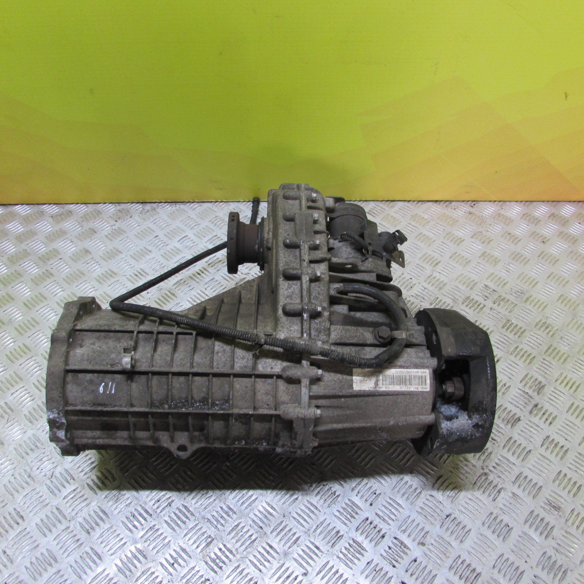 Раздаточная коробка (раздатка) Volkswagen Touareg (2007-2010) рестайл - 1