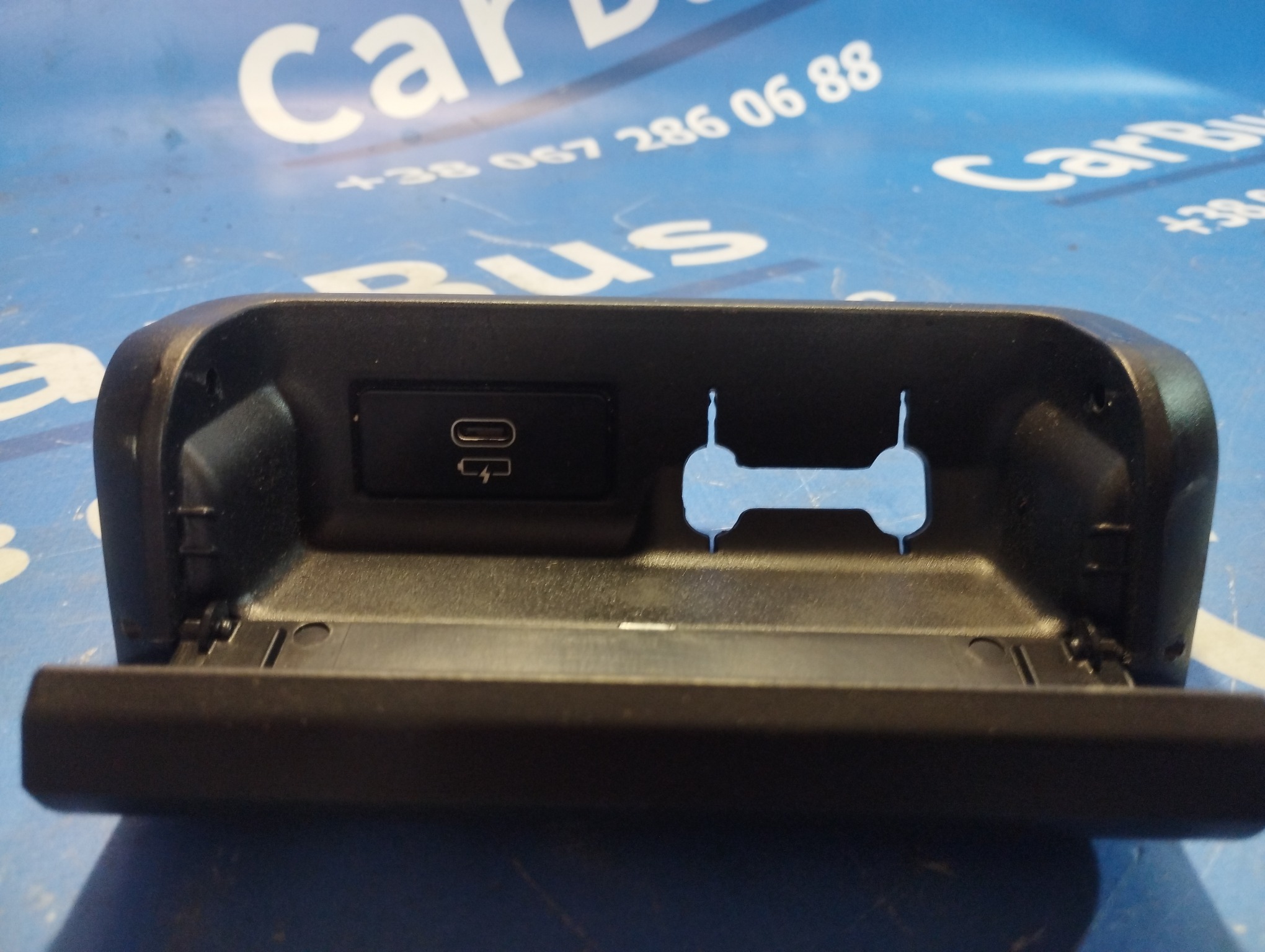 Блок УСБ USB BMW X7 G07 (2018-2022) - 1