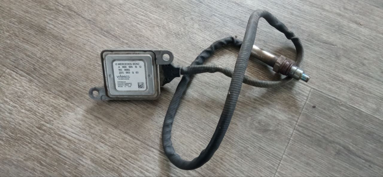 Датчик NOx Mercedes ML W166 (з 2011) - 1
