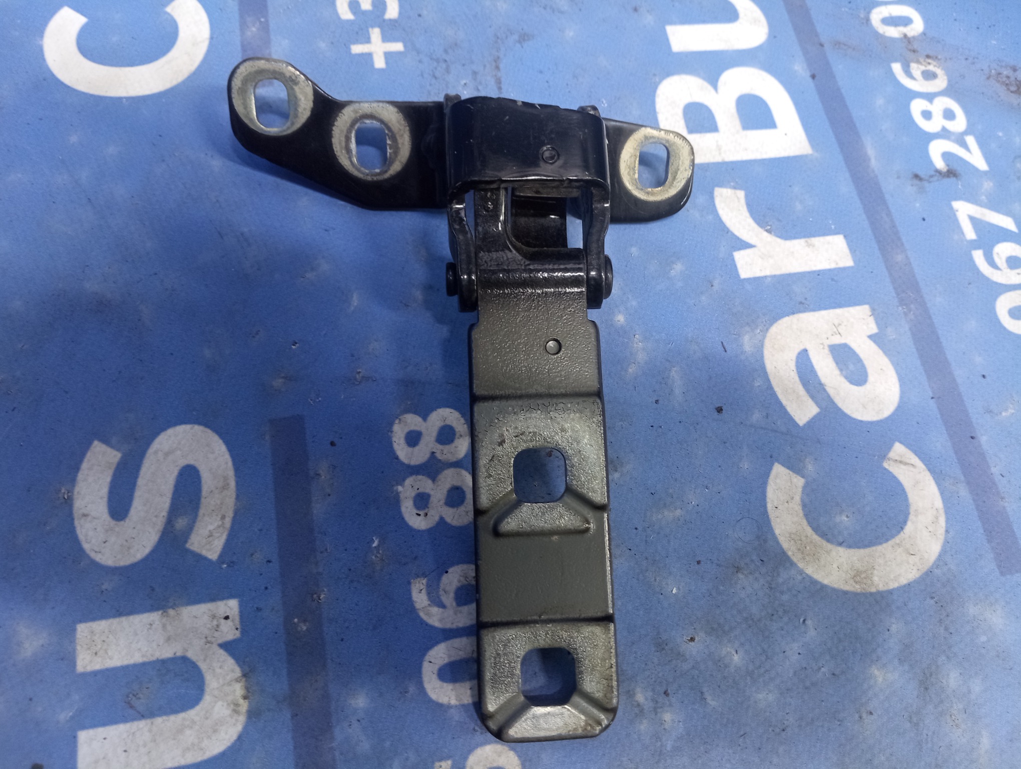 Петля крышки (двери) багажника левая BMW X5 E70 (2010-2013) рестайл - 1