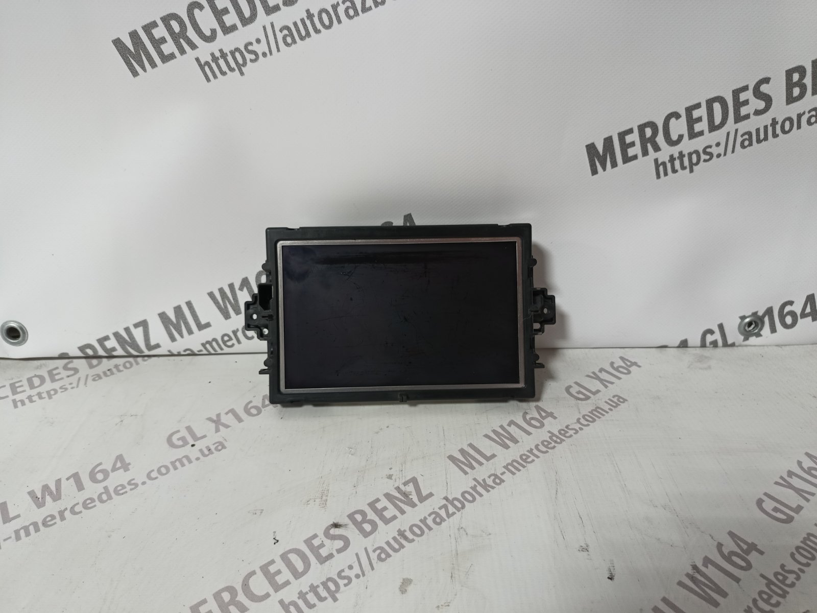 Монитор (Дисплей компьютера центральный) Mercedes ML W166 (з 2011) - 1