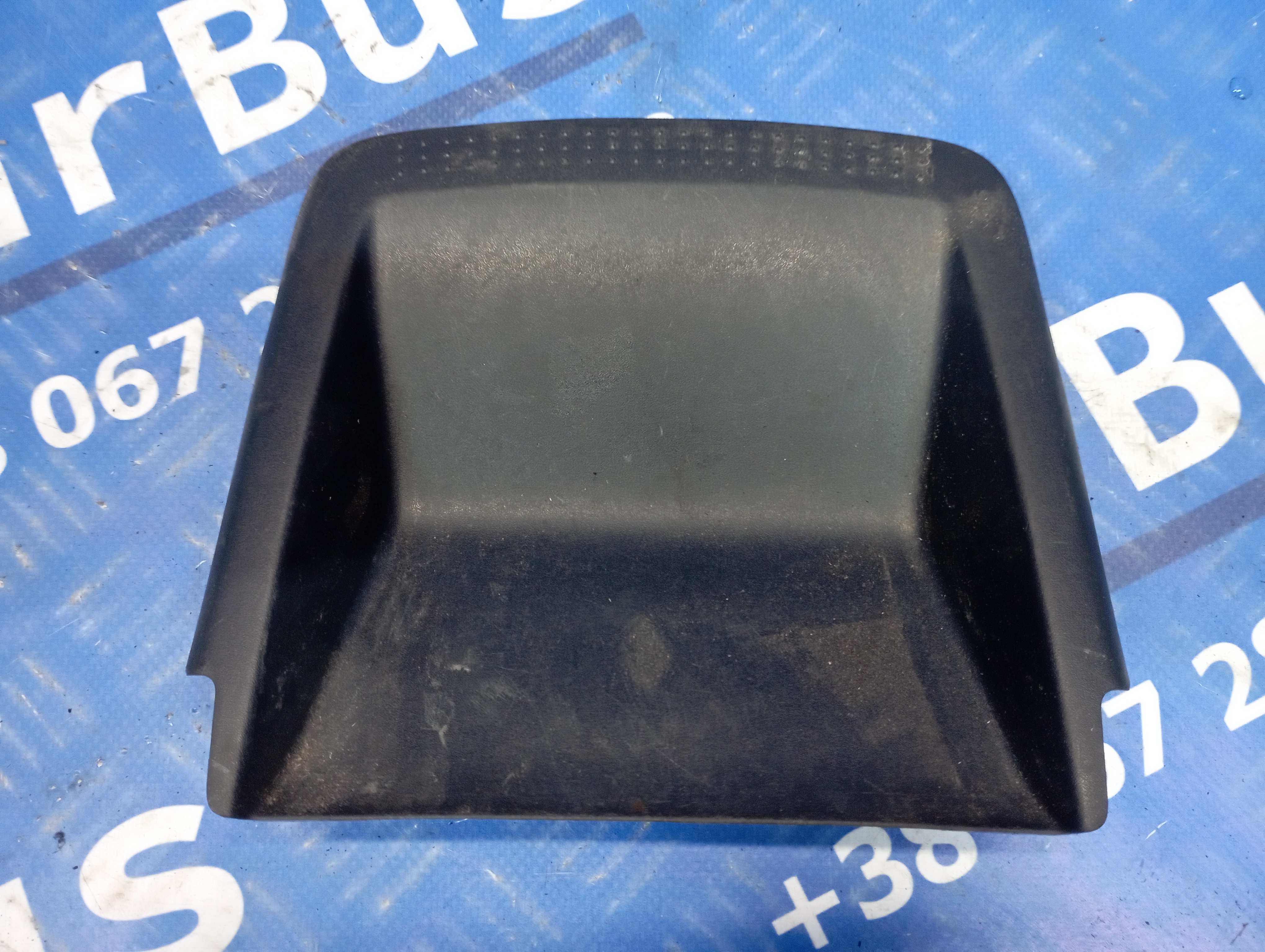 Декоративна накладка на торпедо Renault Trafic II, Opel Vivaro II, Nissan Primastar II (2006-2014) рестайл - 1