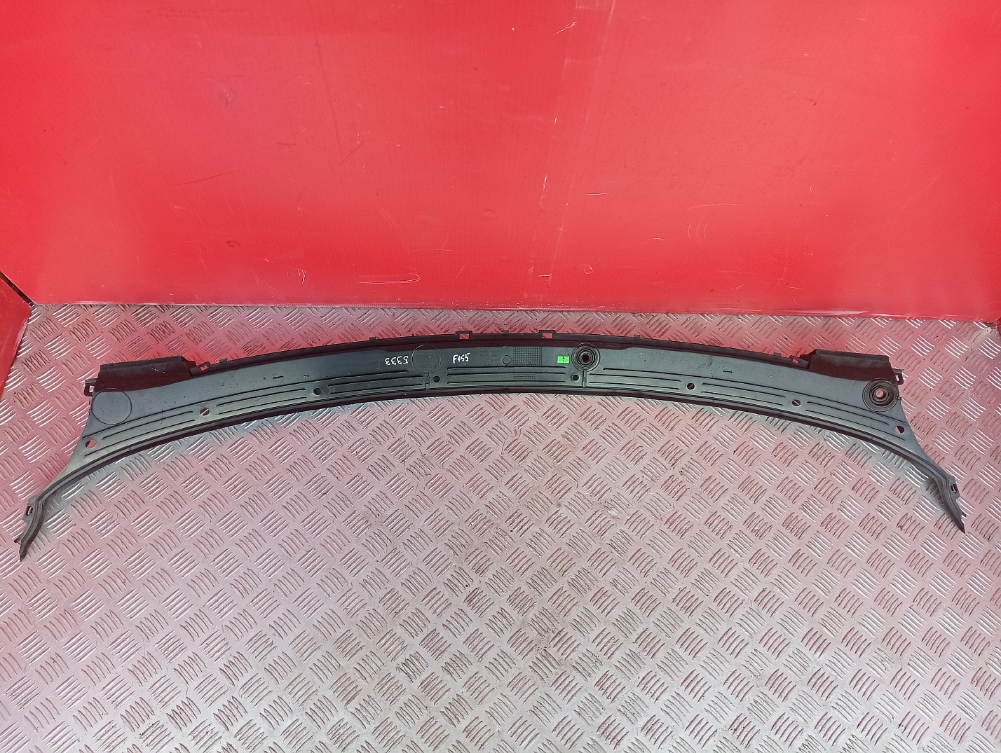 Жабо планка лобового скла BMW X5 F15 (2013-2018) - 1