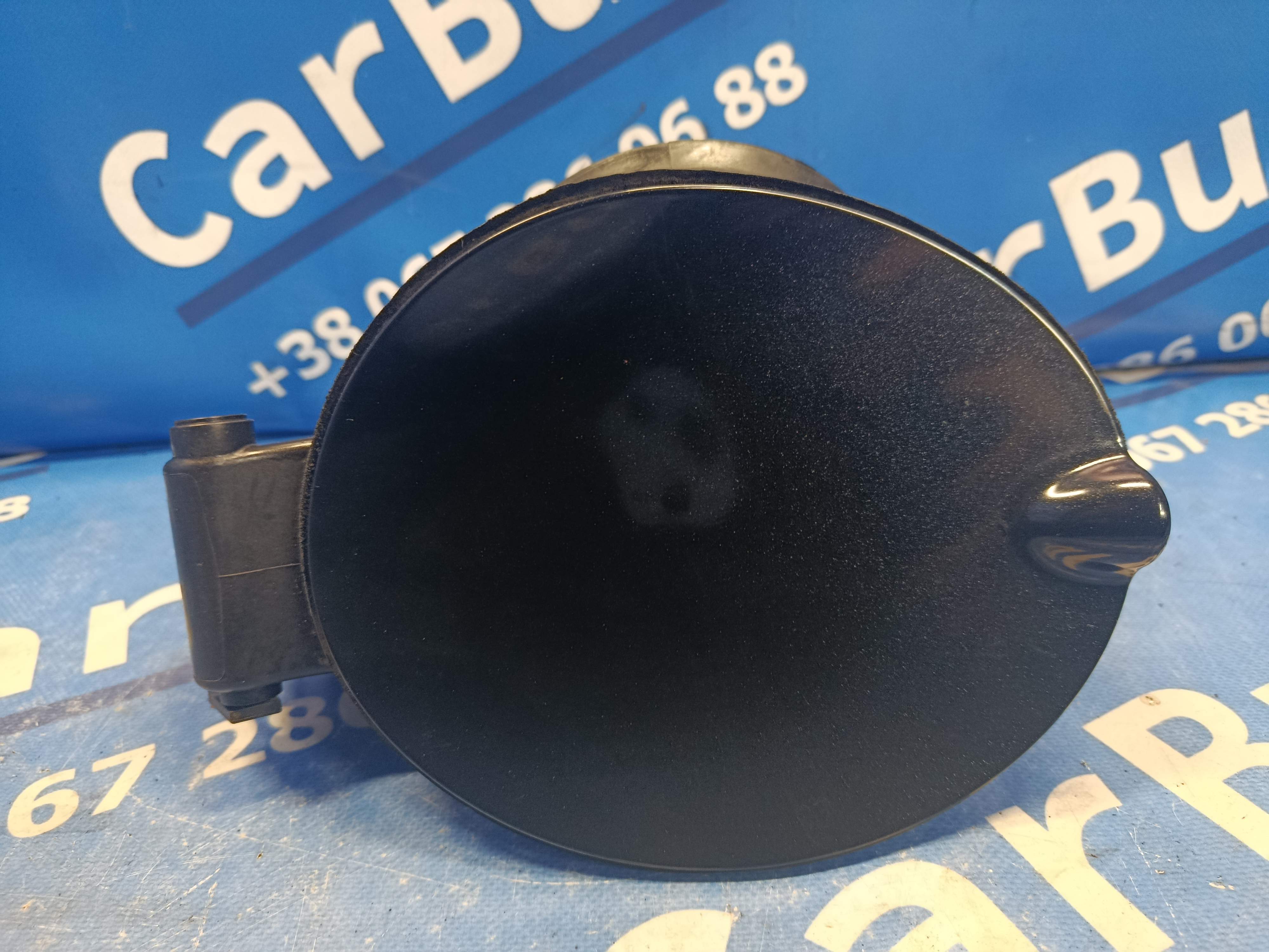 Лючок бензобака Ford Kuga 2 (2012 - 2016) - 1