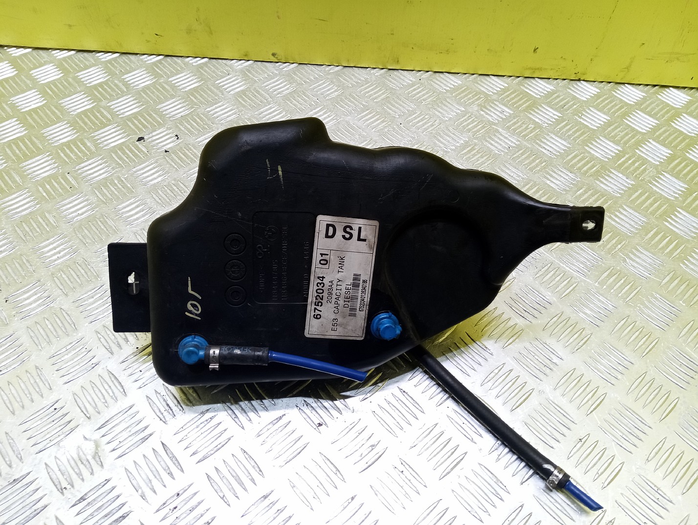 Бачок системи ADBLUE BMW X5 E53 (2003-2006) рестайл - 1