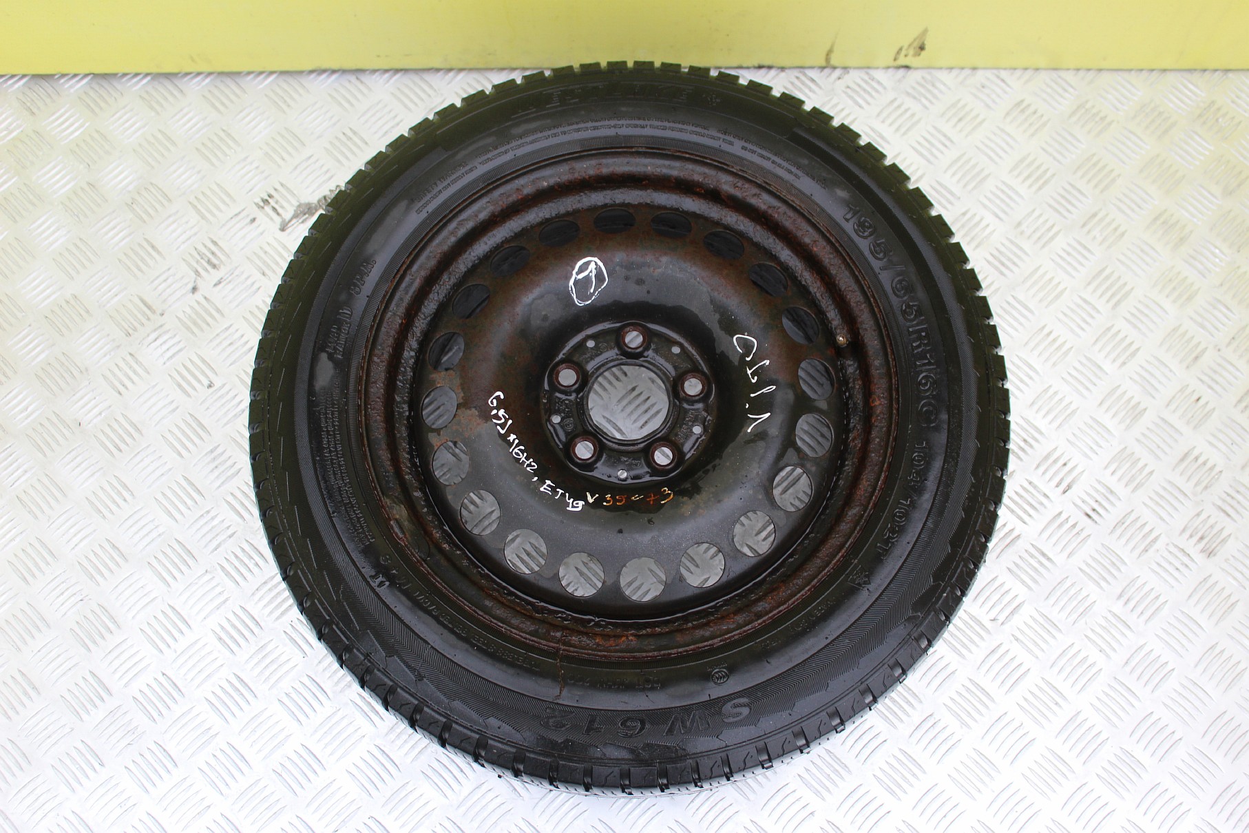 Диск колесный штампованный Mercedes-Benz Vito W 639 (2003-2010) дорестайл - 1