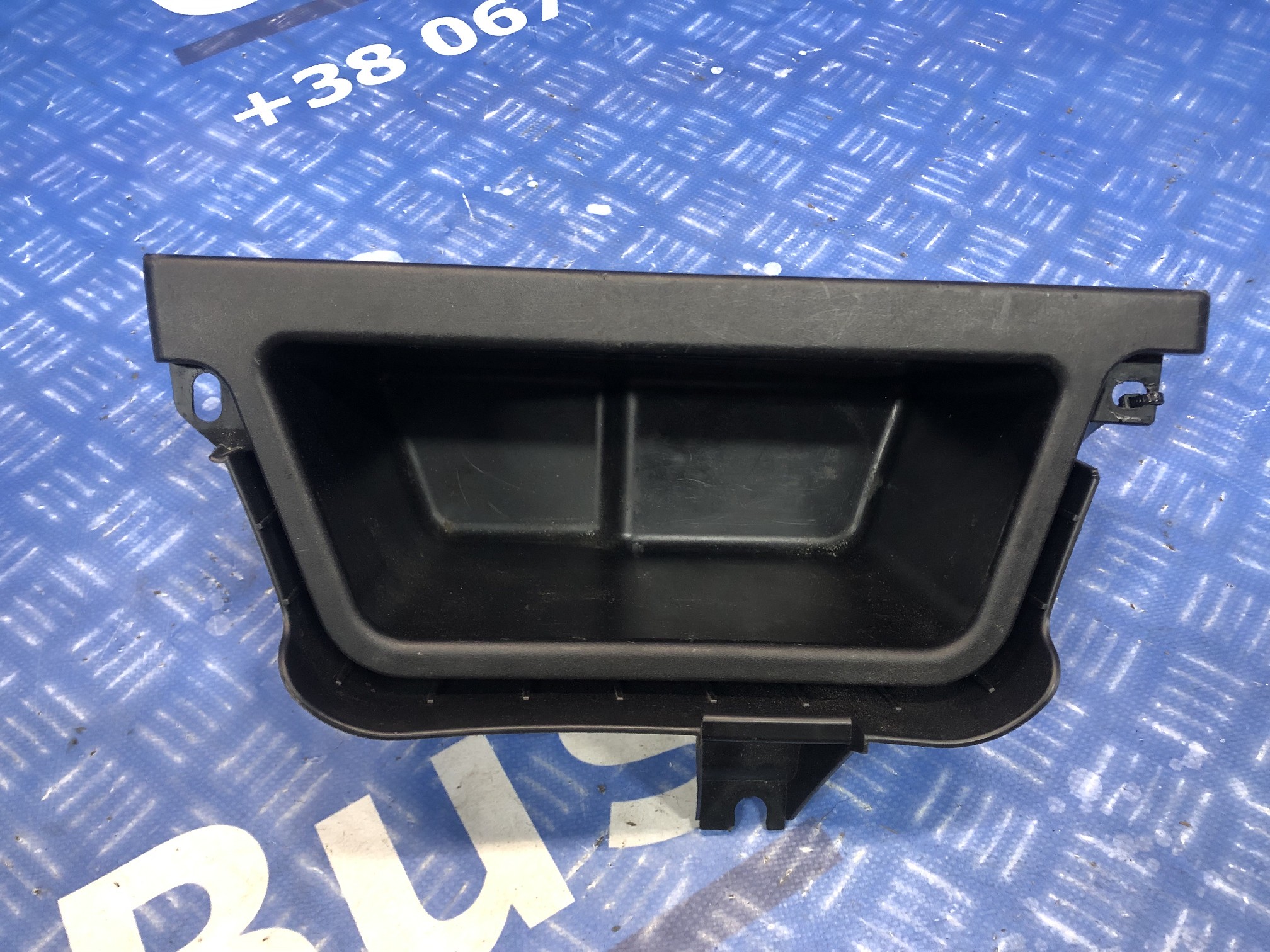 Бардачок (вещевой ящик) BMW X5 F15 (2013-2018) - 1