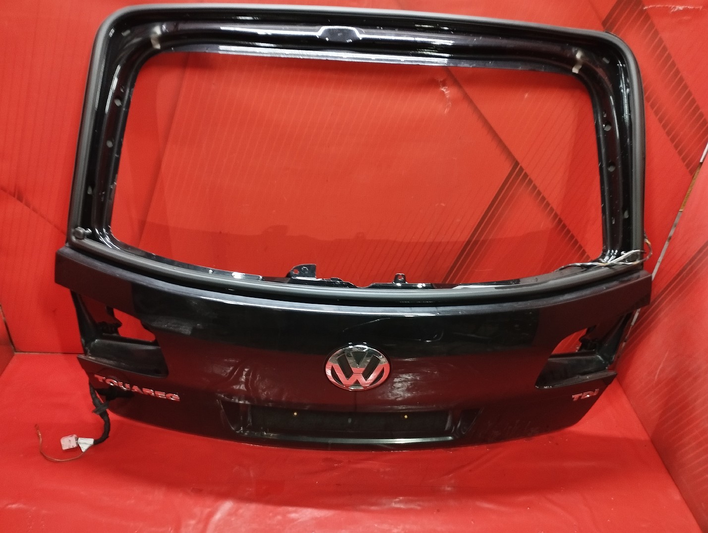 Крышка (дверь) багажника Volkswagen Touareg (2007-2010) рестайл - 1