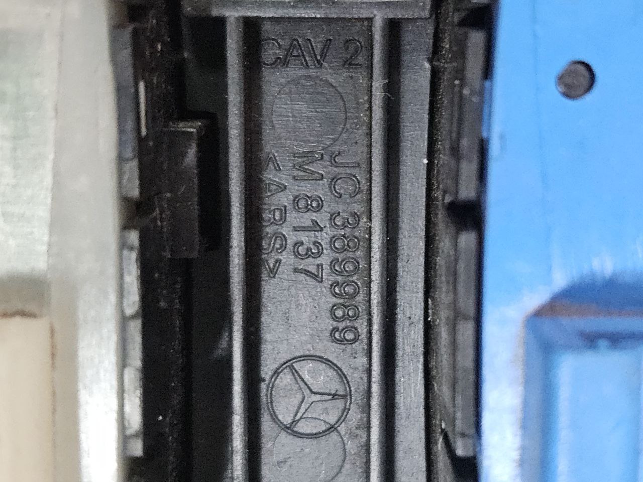 Кнопки керування сидіннями 3-го ряду Mercedes GL X164 - 1