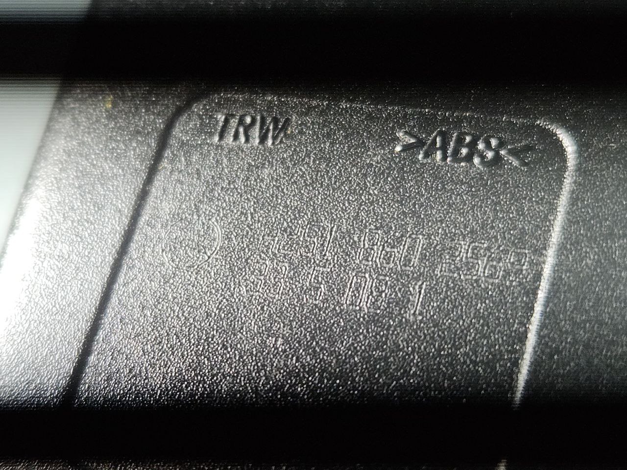 Засувка ременя безпеки (замок ременя безпеки) Mercedes ML W164 (2005-2011) - 1