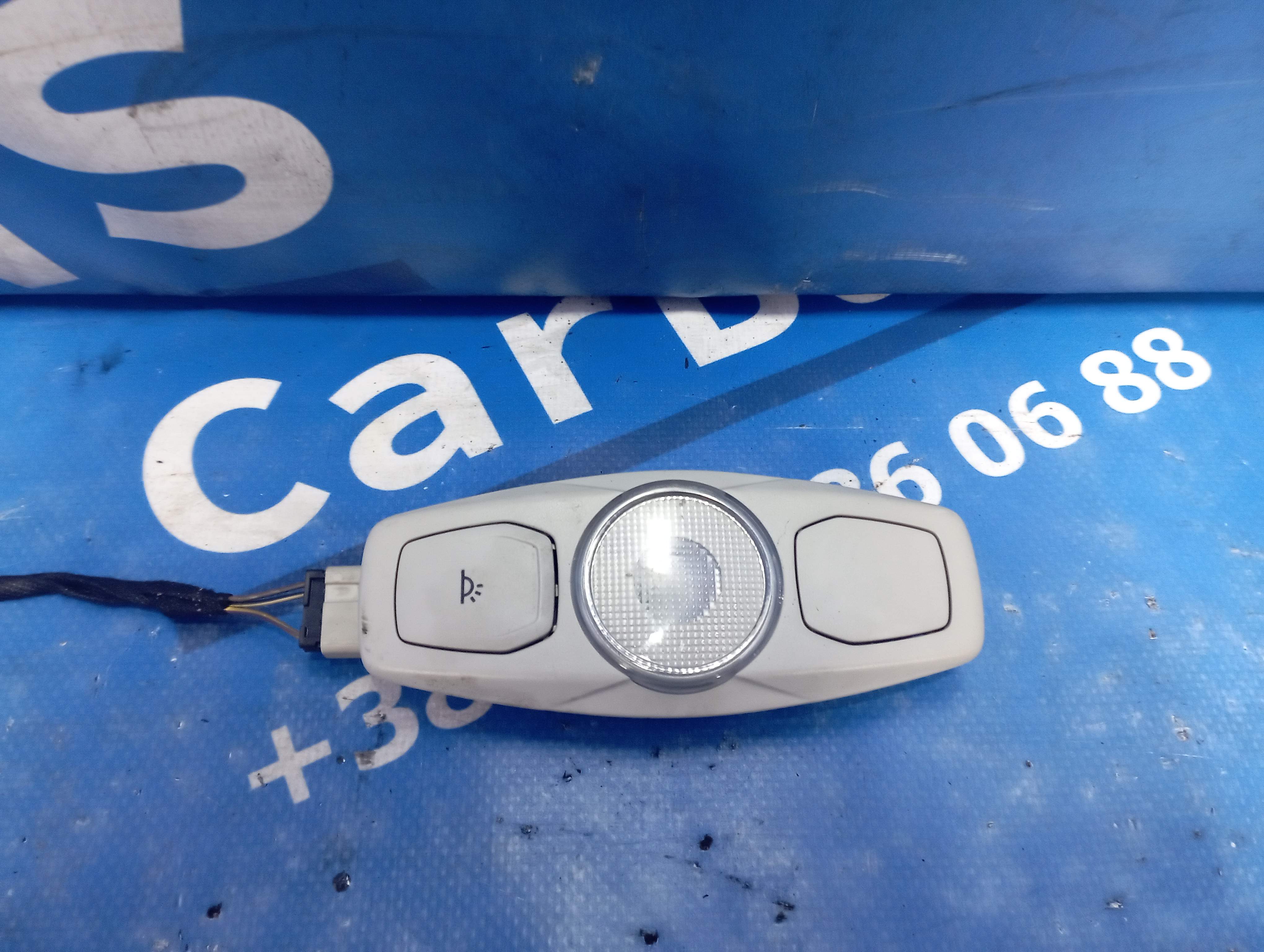 Плафон салону (ліхтар) Ford Kuga 2 (2012 - 2016) - 1