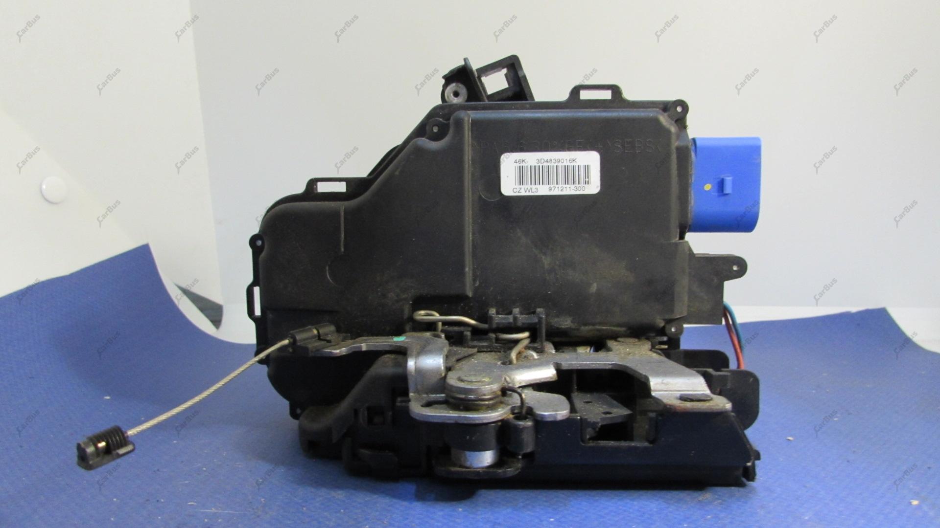 Замок двери задней правой Volkswagen Touareg (2003-2006) дорестайл - 1