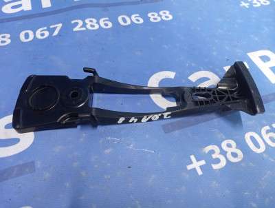 Корпус ручки дверей внутрішній Renault Trafic II, Opel Vivaro II, Nissan Primastar II (2006-2014) рестайл