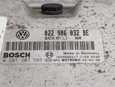 Блок керування двигуном Volkswagen Touareg (2003-2006) дорестайл
