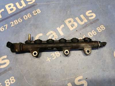 Рампа топливная Renault Trafic II, Opel Vivaro II, Nissan Primastar II (2006-2014) рестайл