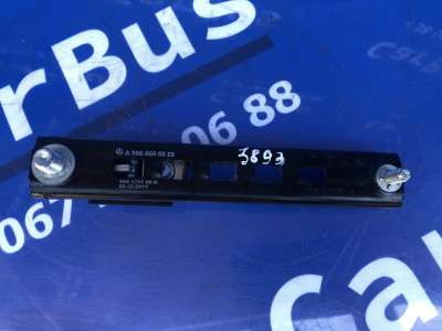 Механізм регулювання висоти ременя безпеки Mercedes-Benz Sprinter W 906 (2006-2014) дорестайл