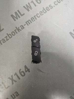 Кнопка центрального замка Mercedes ML W166 (з 2011)