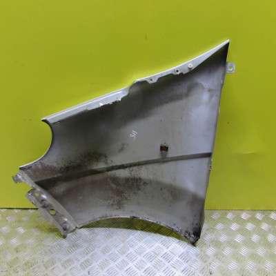 Крыло переднее правое Renault Trafic II, Opel Vivaro II, Nissan Primastar II (2006-2014) рестайл