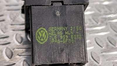 Кнопка склопідйомника Volkswagen Touareg (2003-2006) дорестайл