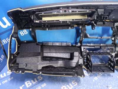 Торпедо (панель передняя) BMW X5 E70 (2010-2013) рестайл