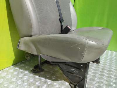 Сидіння подвійне Renault Trafic II, Opel Vivaro II, Nissan Primastar II (2001-2006) дорестайл