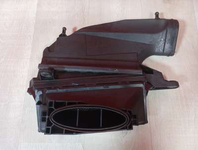 Корпус воздушного фильтра E-class W212