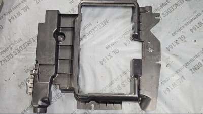 Обшивка пола под аккумулятор Mercedes ML W164 (2005-2011)