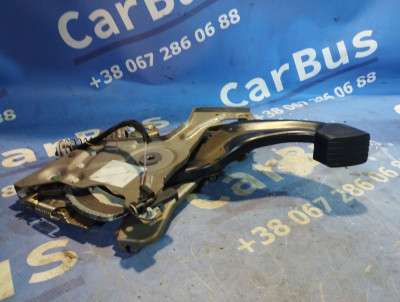 Педаль тормоза Volkswagen Touareg (2007-2010) рестайл