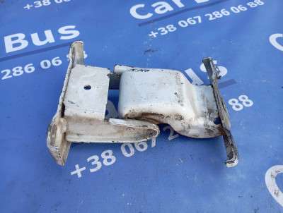 Петля двери распашной Renault Trafic II, Opel Vivaro II, Nissan Primastar II (2006-2014) рестайл