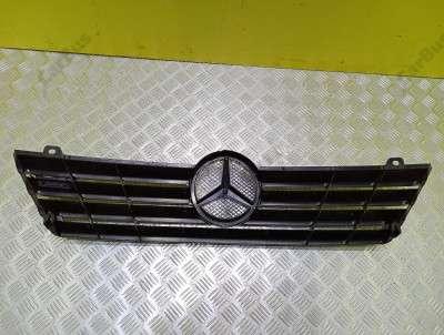 Решітка радіатора Mercedes-Benz Sprinter W 903 (2000-2006)