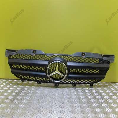Решітка радіатора Mercedes-Benz Sprinter W 906 (2006-2014) дорестайл