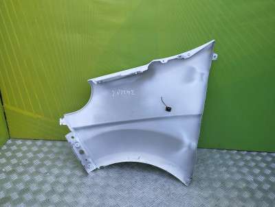 Крыло переднее правое Renault Trafic II, Opel Vivaro II, Nissan Primastar II (2006-2014) рестайл