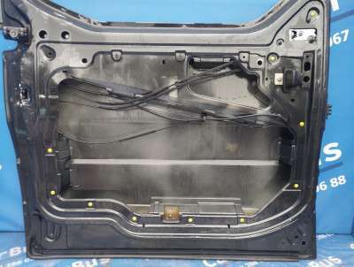 Двері зсувні ліві Renault Trafic II, Opel Vivaro II, Nissan Primastar II (2006-2014) рестайл