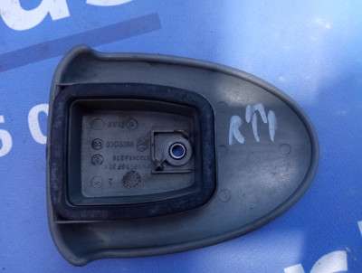 Обмежувач відчинення дверей Renault Trafic II, Opel Vivaro II, Nissan Primastar II (2006-2014) рестайл