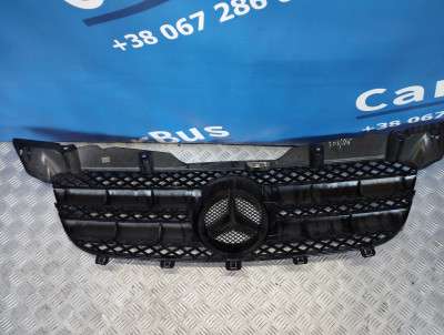 Решітка радіатора Mercedes-Benz Sprinter W 906 (2006-2014) дорестайл
