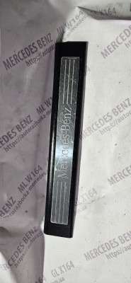 Накладка порога (внутрішня) Mercedes ML W164 (2005-2011)