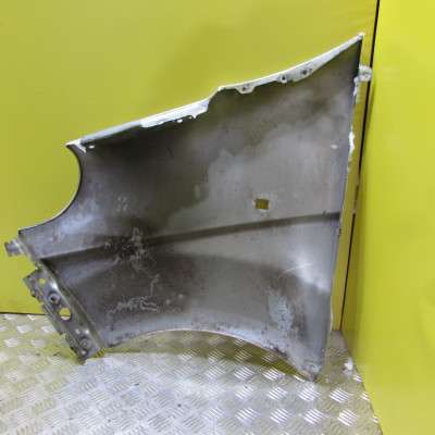 Крыло переднее правое Renault Trafic II, Opel Vivaro II, Nissan Primastar II (2006-2014) рестайл
