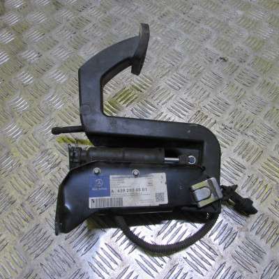 Педаль тормоза Mercedes-Benz Vito W 639 (2003-2010) дорестайл