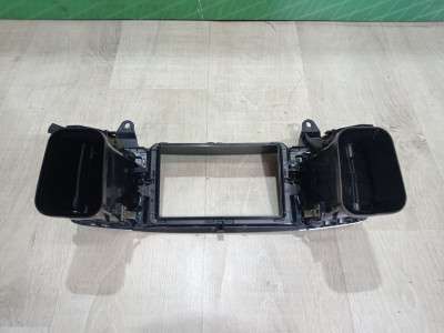 Дефлектор обдува салона центральный Mercedes GL X166
