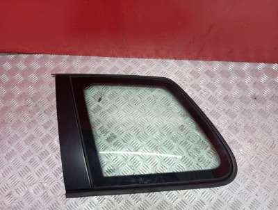 Скло кузовне заднє ліве Volkswagen Touareg (2007-2010) рестайл