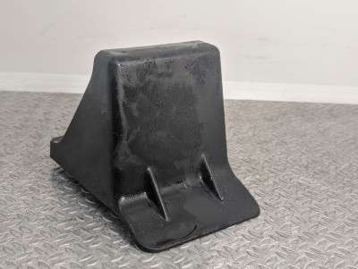 Упор двери (капота, ляды) Renault Trafic II, Opel Vivaro II, Nissan Primastar II (2006-2014) рестайл