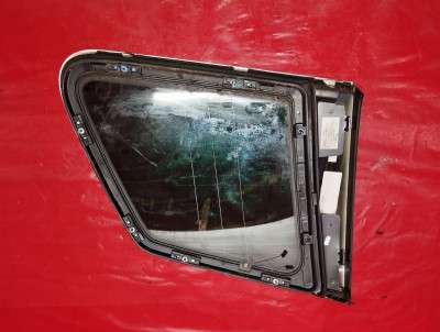 Стекло кузовное заднее правое Volkswagen Touareg (2007-2010) рестайл