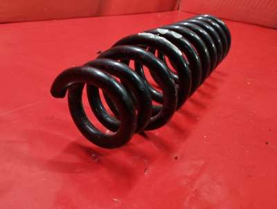 Пружина подвески передняя Volkswagen Touareg (2003-2006) дорестайл