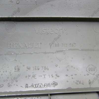 Декоративна накладка на торпедо Renault Trafic II, Opel Vivaro II, Nissan Primastar II (2001-2006) дорестайл