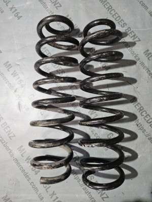 Пружина подвески передняя Mercedes ML W164 (2005-2011)