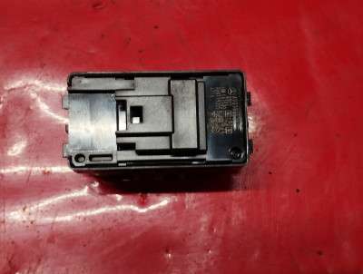 Кнопка стеклоподъемника Mercedes-Benz Sprinter W907 (2014-2024) - 2
