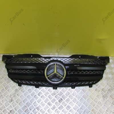 Решітка радіатора Mercedes-Benz Sprinter W 906 (2006-2014) дорестайл