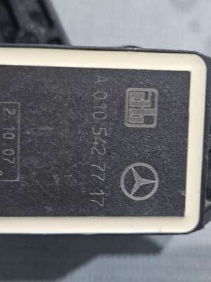 Датчик положення кузова Mercedes ML W164 (2005-2011)