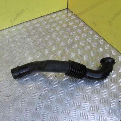 Патрубок повітряний Renault Trafic II, Opel Vivaro II, Nissan Primastar II (2006-2014) рестайл
