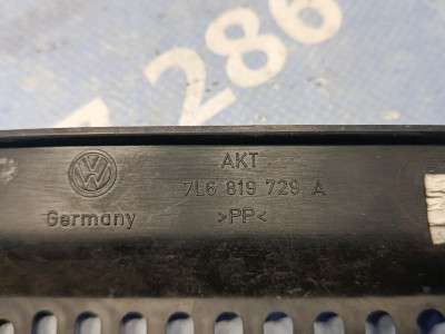 Жабо (пластик ливнёвый) Volkswagen Touareg (2007-2010) рестайл